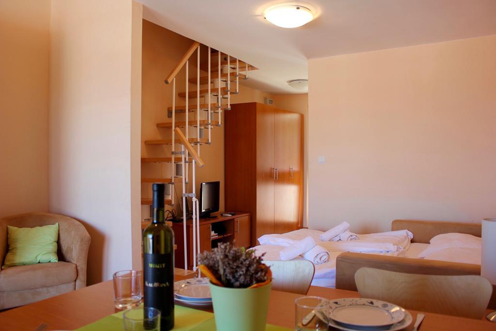 Unija Duga Uvala Apartment Krnica